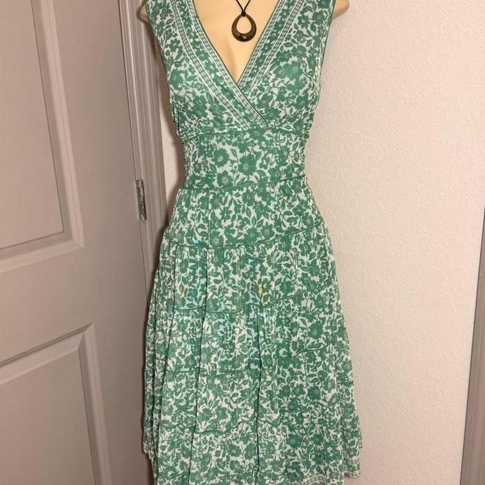 Max Studio Green and white floral print dress